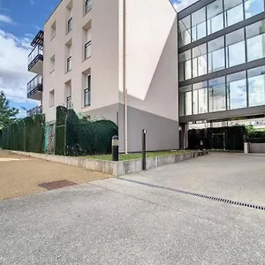 Bel Renove Proche Lyon Saint-Priest (Rhone)