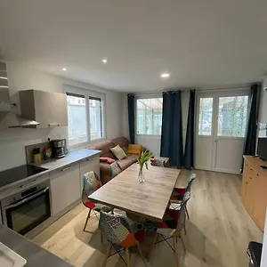 T3 Avec Jardin Et Veranda Saint-Priest (Rhone)